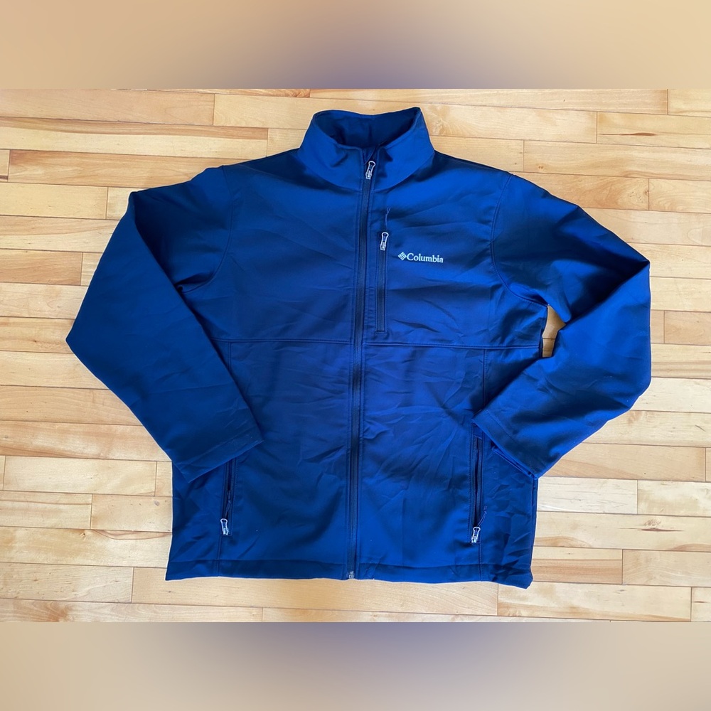 Columbia Navy Full-Zip Jacket like New size large